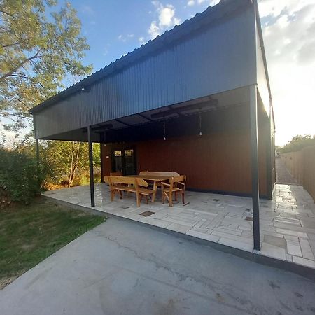 Rita Apartman & Studio ズレニャニン エクステリア 写真
