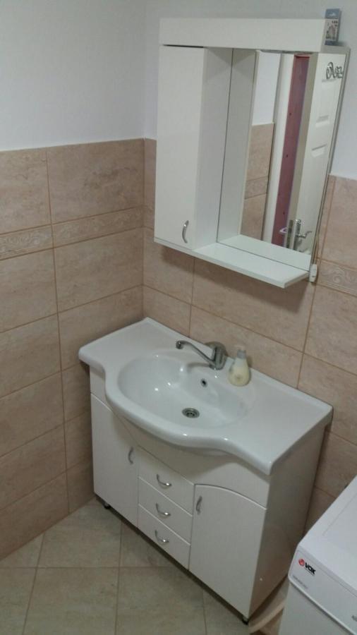 Rita Apartman & Studio ズレニャニン エクステリア 写真